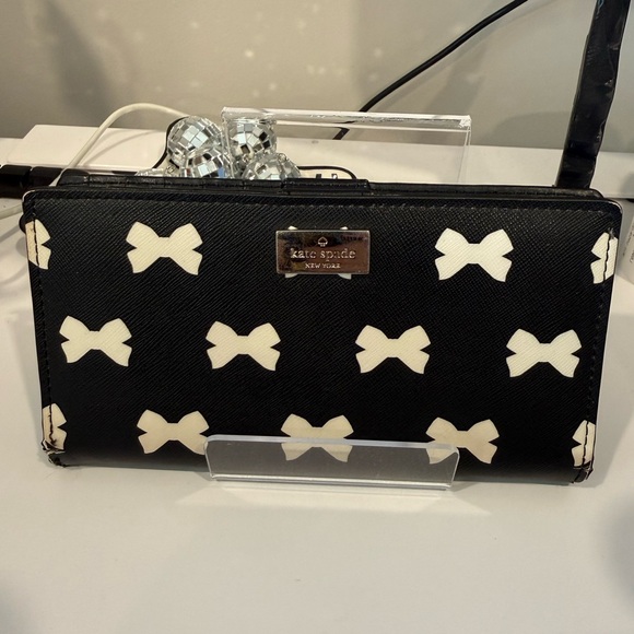 kate spade Handbags - Kate Spade ♠️ Black Polka Dot Wallet